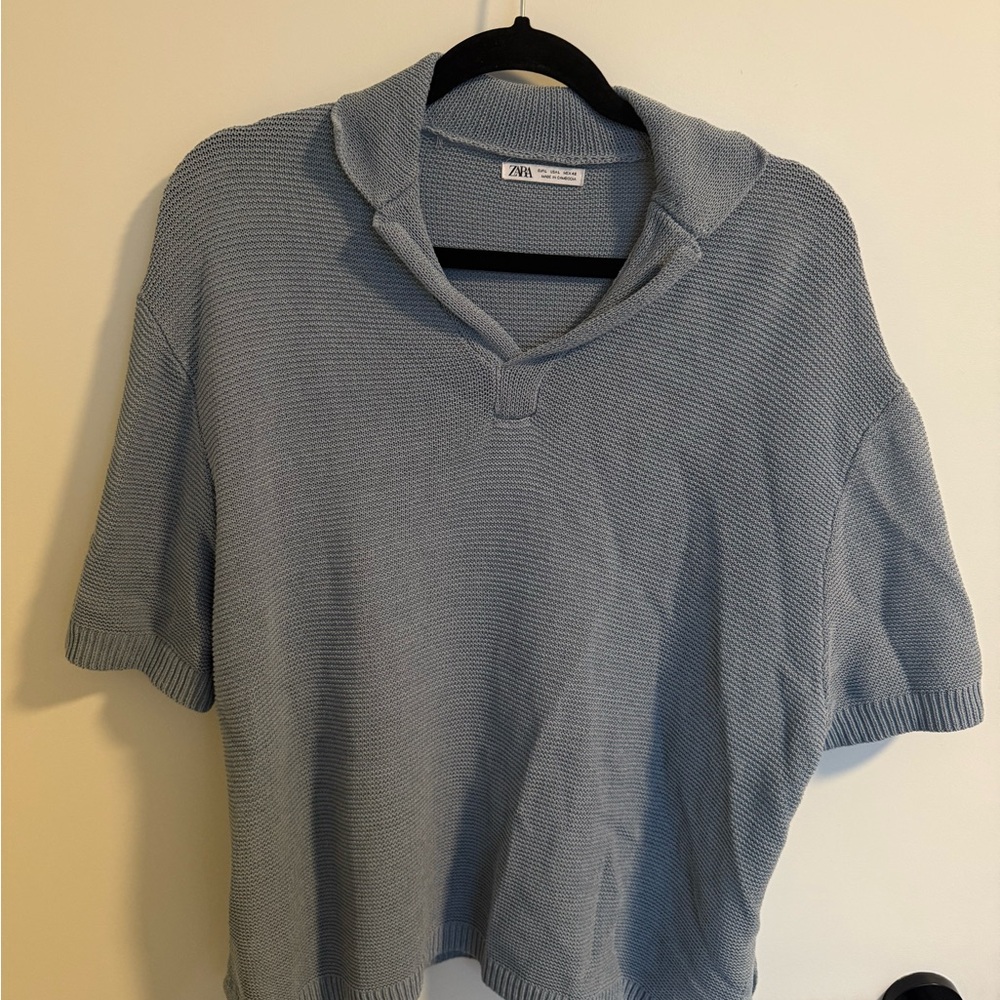 Zara Men’s Light Blue Knit Relaxed Polo